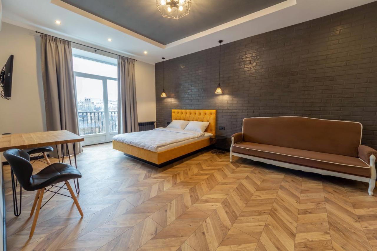 Dayflat Apartments Maidan Area Kiev Luaran gambar